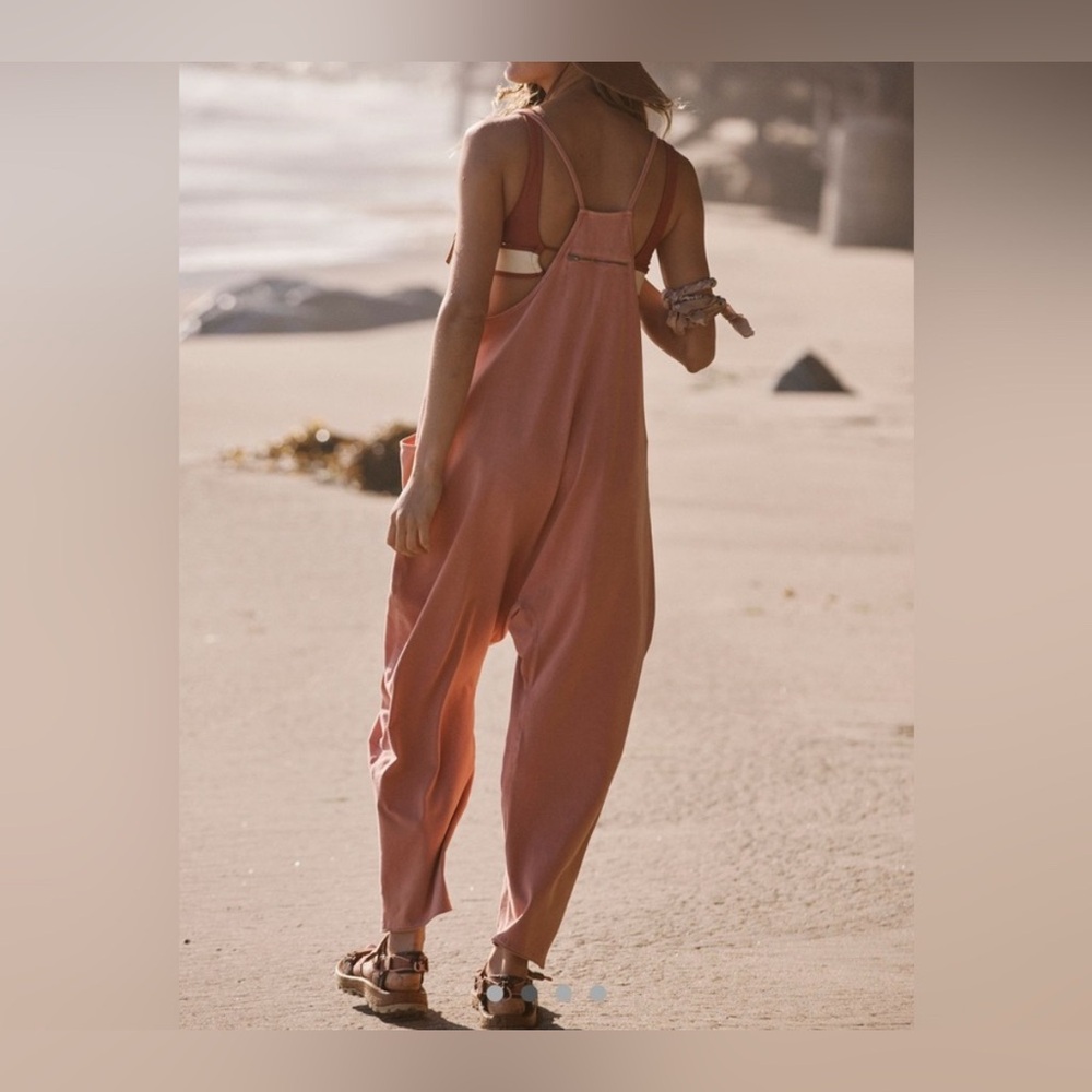 NWT Free People FP Movement Hot Shot Onesie - Petal Pink - Medium - Picture 3 of 11